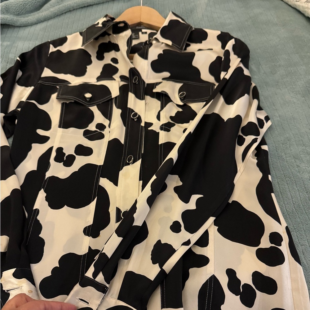 Ishyu silk Cow Pattern Blouse button down.